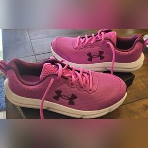 BNIB Under Armour Women's Charged Assert 10 Pink Athletic Shoes